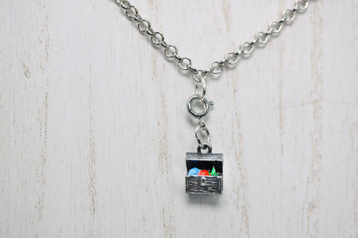 Traveler's Trinkets: Treasure Chest Gift Foam Brain   