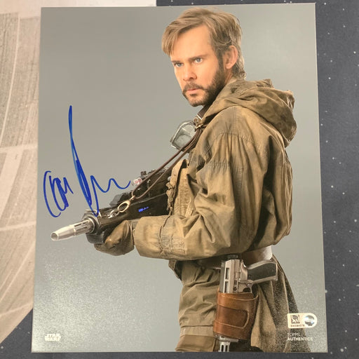 Star Wars - Topps Authentics - Dominic Monaghan as Beaumont Kim Autograph - 8x10 Vintage Trading Card Singles Topps   