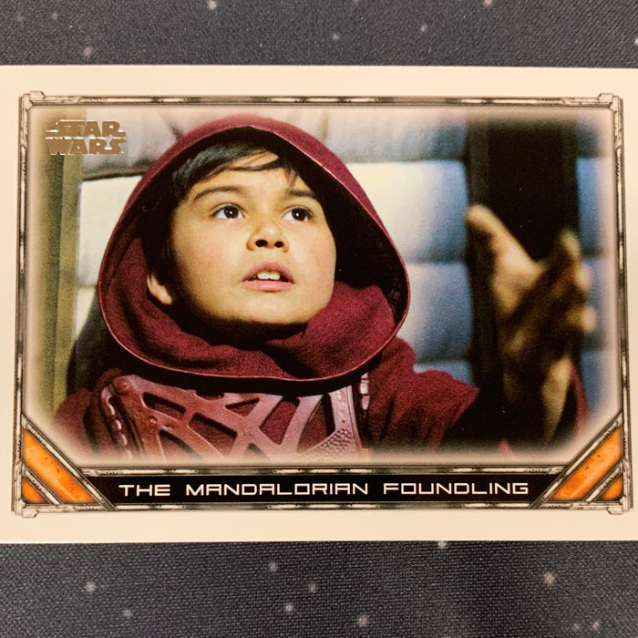 Star Wars - The Mandalorian 2020 -  006 - The Mandalorian Foundling Vintage Trading Card Singles Topps
