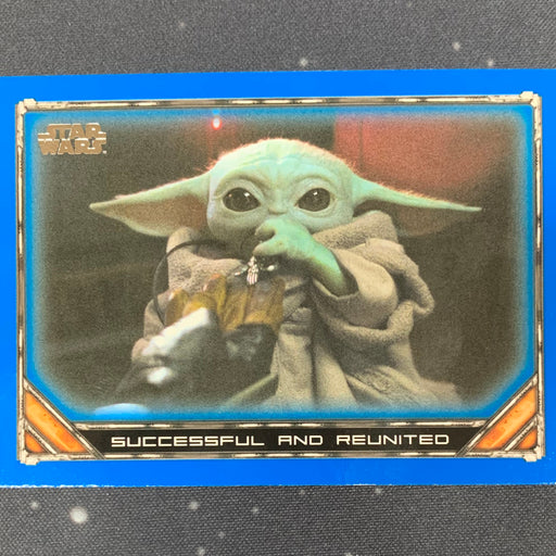 Star Wars - The Mandalorian 2020 -  100 - Successful and Reunited - Blue Border Vintage Trading Card Singles Topps   