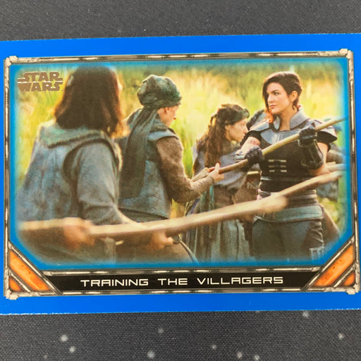 Star Wars - The Mandalorian 2020 -  045 - Training the Villagers - Blue Border Vintage Trading Card Singles Topps   